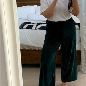 Wide-leg Corduroy Pant